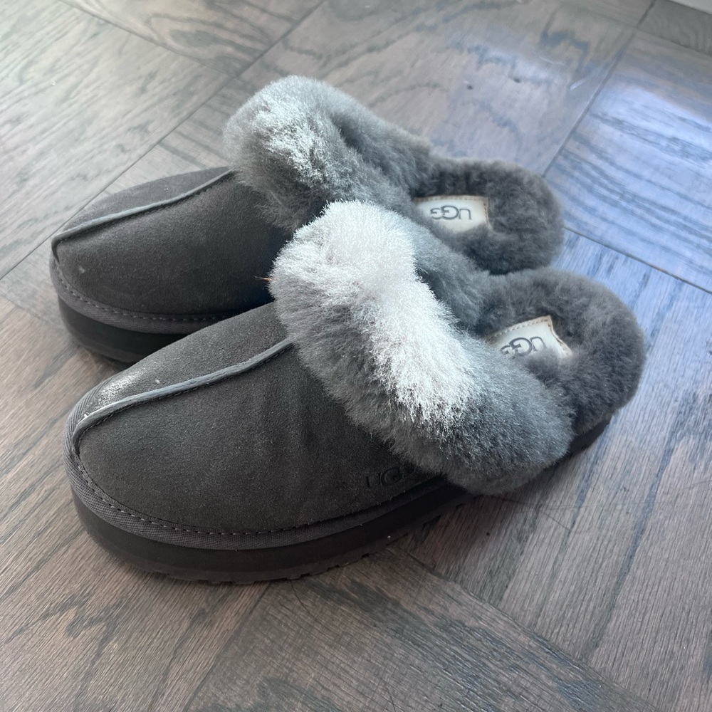 UGG Disquette Suede & Shearling Platform Slippers